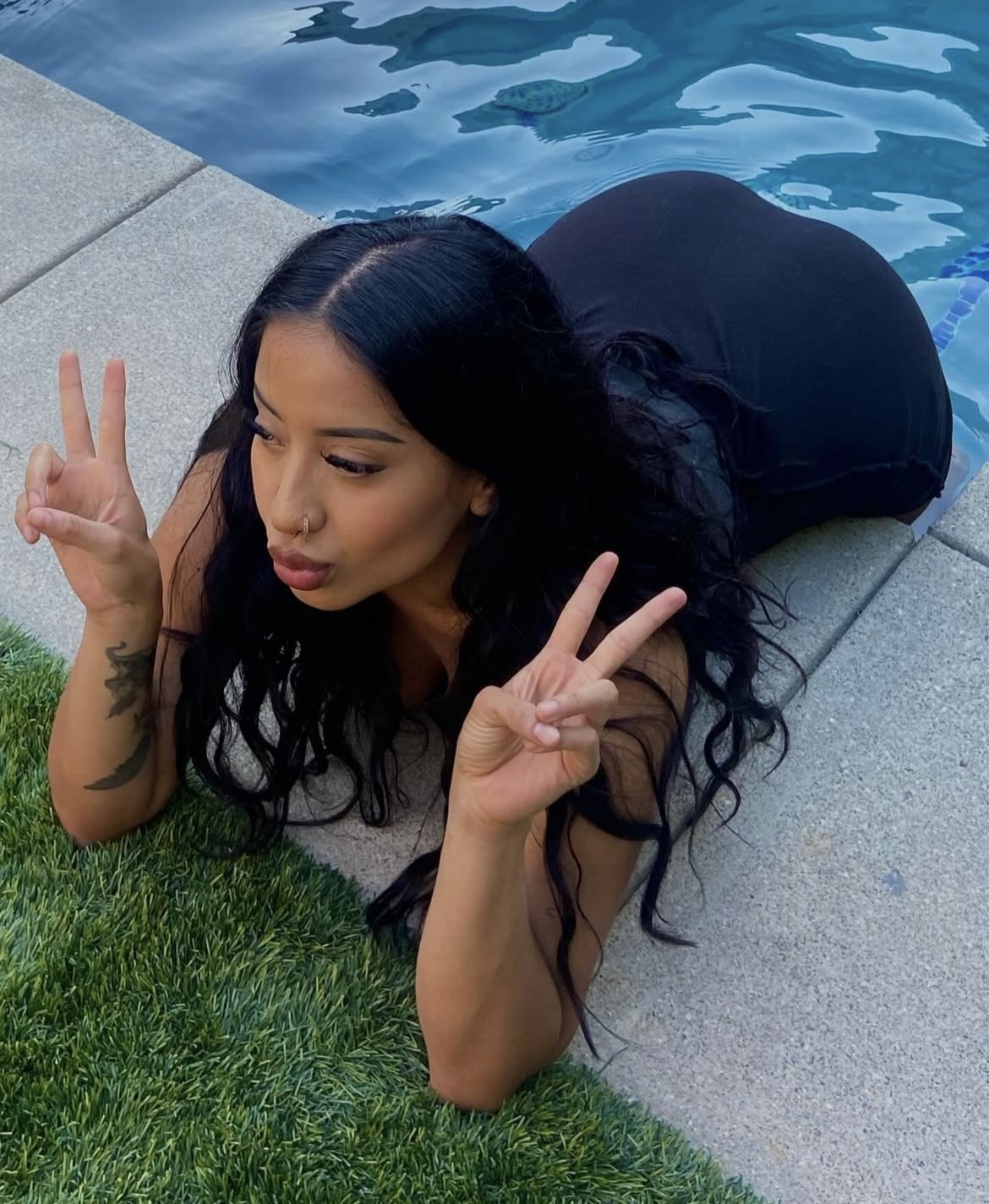 My slutty ex Latina baddie #UpGRkQvE